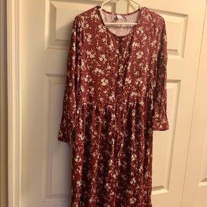 Old Navy dress size small burgundy 3/4 sleeve like new